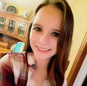 Meet your Posher, Carly